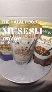 Safiya Muesli Berry Yogurt & Almond Roasted Rendah Lemak 500g - Cereal Sehat Rendah Kalori