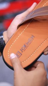 Joemen Sandal Kulit Pria Outdoor Traveling