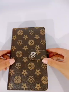 MQQHOMEE สมุดเก็บเงินประจําวัน สมุดเก็บเงินใส่รหัส กระเป๋าเงิน crypto ใหม่ในปี 2025 ไดอารี่ทำเอง สมุดเก็บเงิน สามารถเก็บเหรียญรูปถ่ายและเหรียญที่ระลึกได้