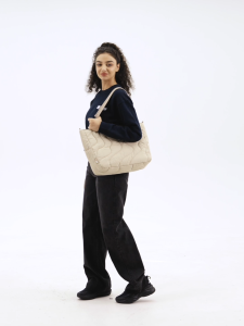 tomtoc Terra T38 Women Puffy Tote Bag for Laptop & Macbook Daily Office Bag
