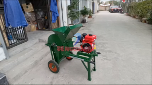Máy nghiền đất làm bầu ươm nhập khẩu động cơ dầu