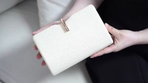 Stylish Clutches Evening Bags for Women Elegant Pouch for Party Diamonds Metal Luxury Design Clutch Purse Ladies Wedding Gift Handbags Wallets