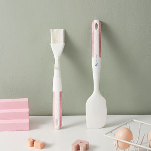 Magic Kitchen Silicone Scraper Oil Brush Pancake Baking Small Oil Brush Home Use High Temperature Resistant Barbecue Brush
