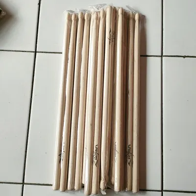 Stik drum murah meriah satu pasang