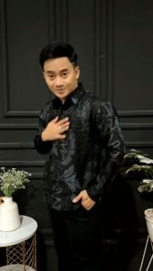 KEMEJA PRIA LENGAN PANJANG BATIK Lengan Panjang Kemeja Batik Pria