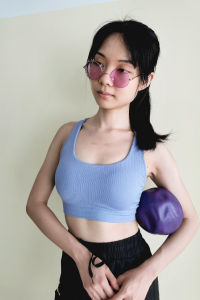 เสื้อชั้นในโยคะแบบมีแผ่นรอง ทรงเสื้อกั๊ก ระบายอากาศได้ดี แห้งเร็ว ยืดหยุ่นสูง สำหรับผู้หญิง ฤดูใบไม้ผลิ ฤดูร้อน ฤดูใบไม้ร่วง ฤดูหนาว