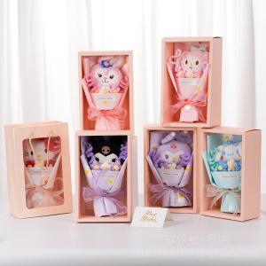 ของขวัญสร้างสรรค์สำหรับเด็ก ตุ๊กตาสัตว์น่ารัก ดอกไม้ในมือ ของขวัญสำหรับฤดูใบไม้ร่วง ของขวัญสำหรับการสำเร็จการศึกษา ของขวัญสำหรับวันเด็ก