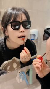 Waterproof Vanity Mirror 360 Degree Rotatable Suction Wall Makeup Mirrors Large Round Mirror For Bathroom Cosmetic Accessories