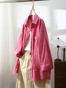 เสื้อเชิ้ตแขนยาวทรงหลวมสไตล์ลำลองสำหรับผู้หญิง ฤดูใบไม้ร่วง 2023 ดีไซน์ใหม่พร้อมกระเป๋าโลหะขนาดใหญ่ ความยาวปานกลาง