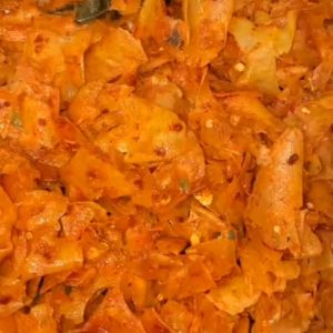 250gr Keripik Singkong Kriwil Pedas Daun Jeruk Laksana Snack Camilan