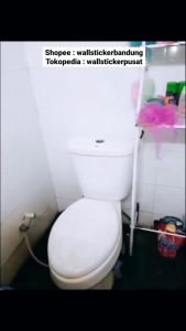 Stiker Kloset Duduk Toilet Motif 12