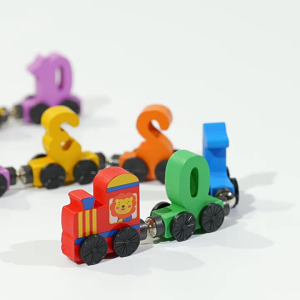 รองรับCOD！รถไฟแม่เหล็ก ชุด12 ขบวน ของเล่นรถไฟ แม่เหล็กดูดติดกันเป็นตัวเลข ของเล่นเสริมพัฒนาการเด็ก