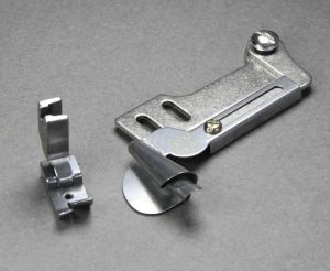 Industrial Sewing Machine Pull Tube Flat Car Spiral Edging Roller Sewing Seam Guide Hemming Puller Sewing Machine Accessories