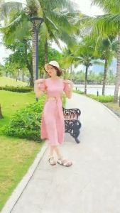 Đầm Dáng Dài Đi Biển Dạo Phố Khoét Eo Vải Gấm Xốp Thái Có Lót Cao Cấp Sang Trọng (Đầm Dài 115cm )