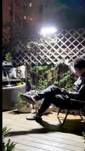 ซื้อ1แถม1 ไฟโซล่าเซลล์หลอดยาว ไฟโซล่าเซลล์ LED โคมไฟติดผนัง ปรับได้ 360° แสงสามสี โคมไฟสนาม โคมไฟสวน 1000W IP67 กันน้ำและป้องกันฟ้าผ่า ไฟติดผนังกันน้ำฝน ไฟสวน Solar Light เปิดปิดอัตโนมัติ ติดตั้งง่าย รับประกันคุณภาพ 30 ปี 