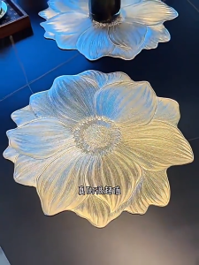 New design placemat waterproof for home decoration