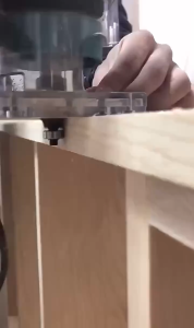 🔥🏆MAKTEC💥100%MAKITA เครื่องเซาะร่อง MAKITA ทิมเมอร์ งานไม้ เครื่องตัดหญ้าเราเตอร์ 650W ขนาด 1/4 นิ้ว เครื่องเซาะร่องไม้