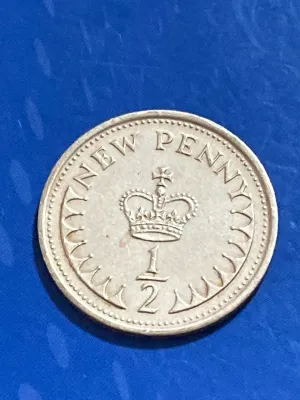 1973 UK Queen Elizabeth New Half cent coin