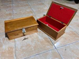 KOTAK MORI PSHT MURAH Bonus Full Karpet + GEMBOK KUNCI TERBUAT DARI KAYU JATI ASLI / Kotak Sabuk / Kotak Mori / Kotak Mori Pencak Silat / Tempat Penyimpanan / Kotak Box Penyimpanan