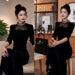 Elegant Black Lace Diamond Embellished Fish Tail Dress Long Sleeve round Neckline Bodycon Gown Fashionable Ladylike Design