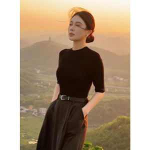 GEBOFU | French Style Half-High Collar Slim Fit 5-Sleeve T-Shirt