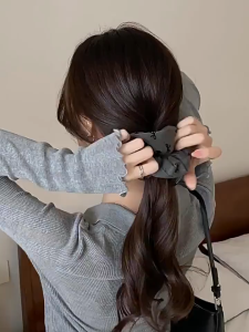 Getah Rambut 蝴蝶结灰色大肠圈 Grey Bow Hair Band 格雷系灰色发圈松紧束发头饰 Cute Ribbon Elastic Hair Tie Hair Rope Woman
