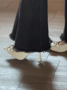 French Rhinestone High Heels Womens 2024 New Elegant Sensation Ivory Professional Work Shoes Thin Heel Not Tired Single Shoes