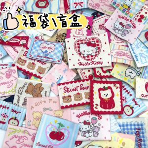 Nhãn Vải Hoạt Hình Dễ Thương DIY Chất Liệu Thêu Thủ Công Quần Áo Lót Vá Quần Áo Trang Trí Đồ Chơi Hộp Mù