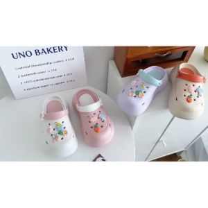 YaKo จัดส่งไว 🚚รองเท้าแตะแบบสวมรองเท้าแตะแฟชั่นหัวโตรองเท้าแตะสไตล์เกาหลี💎สีพาสเทลสุดน่ารักก ทูโทนมีตัวติดการ์ตูนให้อีกด้วยย