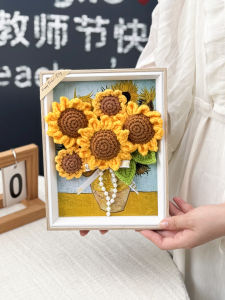 Creative Knitted Van Gogh Sunflower Picture Frame Office Desk Decoration Gift for Teachers And Friends Handmade Wool Craft