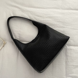 Autumn Winter Retro Commuter Bag Female 2023 New Arrival Tide Shoulder Underarm Bag College Students Class Large Capacity Totes