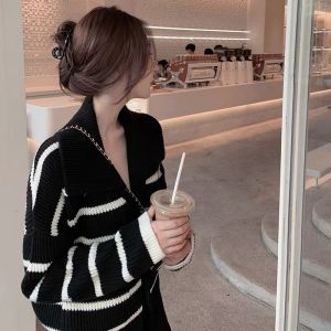 Áo Khoác Len Cardigan Cổ Vạt Siêu Xinh