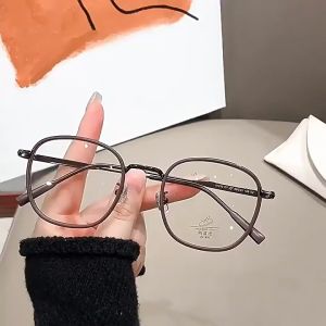 Kacamata Photochromic Komputer Anti Radiasi Dengan Bingkai Oval Kecil Untuk Laki-Laki & Perempuan Lensa Yang Dapat Diganti