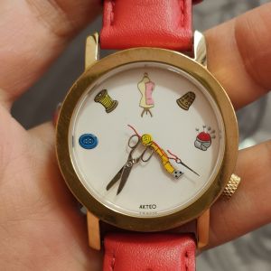 นาฬิกามือสอง Vintage Akteo Made in France ออกแบบโดยดีไซน์เนอร์ชื่อดังชาวฝรั่งเศส ระบบควอตซ์ สายเดิมมีเปื้อนจากการใช้งาน