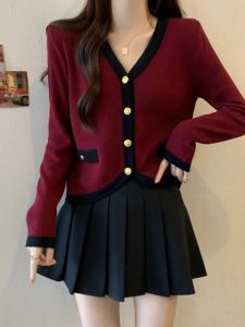 เสื้อสเวตเตอร์ถักคอวีแขนยาวสีแดงวินเทจสไตล์ฝรั่งเศส สำหรับผู้หญิง ฤดูใบไม้ร่วง ไซส์ใหญ่ เสื้อคลุมกันหนาว ทรงหลวม ทรงเข้ารูป