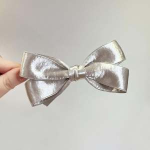 Elegant Silver Butterfly Knot Hair Clip for Girls Baby High-End Sensation Duckbill Clip Little Princess Hair Accessories