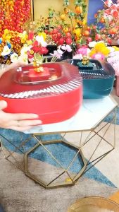Khay đựng mứt bánh kẹo mèo thần tài 2 tầng xoay 360 độ mẫu mới sang trọng chiêu tài lộc