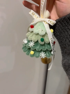 ลวดกำมะหยี่ DIYแท่งบิด ของเล่นทำมือ ของขวัญคริสต์มาส เครื่องประดับคริสต์มาส นุ่มและยืดหยุ่น การตกแต่งบรรยากาศ