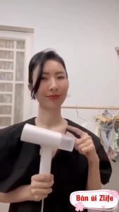 (BẢO HÀNH 5 NĂM) Bàn là ủi hơi nước cao cấp Bàn là hơi nước mini cầm tay máy là hơi nước cầm tay gấp gọn du lịch công suất cao 1000W Chính Hãng Zlife