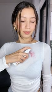 น้ำยาขจัดคราบแบบเร่งด่วน กลิ่นฟรุตตี้ ขนาด 100ml สเปรย์ขจัดคราบบนเสื้อ/ผ้า สเปรย์ขจัดคราบอเนกประสงค์