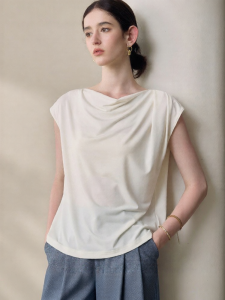 Roey s house | Fashionable & Stylish Knit T-shirt