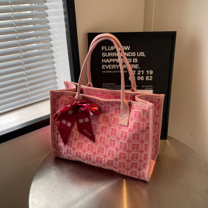 Red Wedding Bride Large Capacity Tote Bag Chinese Style Handheld Commuter Bag Souvenir Gift Bag Womens Fashion Accessory