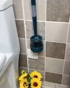 Chổi cọ nhà vệ sinh cọ toilet thông minh có bình chứa xà phòng cọ bồn cầu silicon gắn tường chà toilet