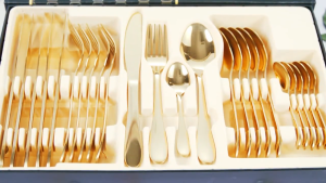 HOL 24 Pieces Luxury Tableware Cutlery Set Stainless Steel Tableware Set Gold Tableware Set Knife Fork Spoon Dishwasher Tabl【COD-Ready Stock】