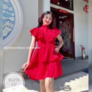 MF276 เดรสตรุษจีน ทรงสวยแต่งระบาย คอจีน ติดกระดุมจริงด้านหน้า งานผ้าเปลือกไม้ เนื้อผ้า (fabric) : ผ้าเปลือกไม้ สี (Color) 1 สี แดง ขนาด >> รอบอก(Bust) 32-36” รอบเอว(Waist) 25-30" สะโพก(Hip) 36-44" ยาว (Length) 33"