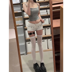 กางเกงขาสั้นยีนส์เอวต่ำสไตล์อเมริกัน Y2K สำหรับผู้หญิง กางเกงขาสั้นทรงเอลำลองสีขาว กางเกงขายาวทรงเอสำหรับผู้หญิงในช่วงฤดูร้อน