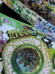 Cobble Hill | Adult Educational Rainbow Puzzle 1000 Pieces