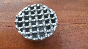 Asbak Unik Mewah Asbak Bulat 32 Lubang Silver Polis Asbak Hotel Asbak Almunium 1 pcs