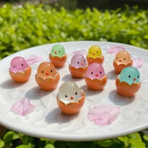 5Pcs Mini Luminous Broken Shell Chicken Car Center Console Dashboard Ornament Lovely Resin Glowing Eggshell Chicken Decor Auto Interior Accessories