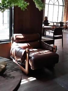 PURPLELEAF | Vintage Real Leather Solid Wood Designer Single Chair